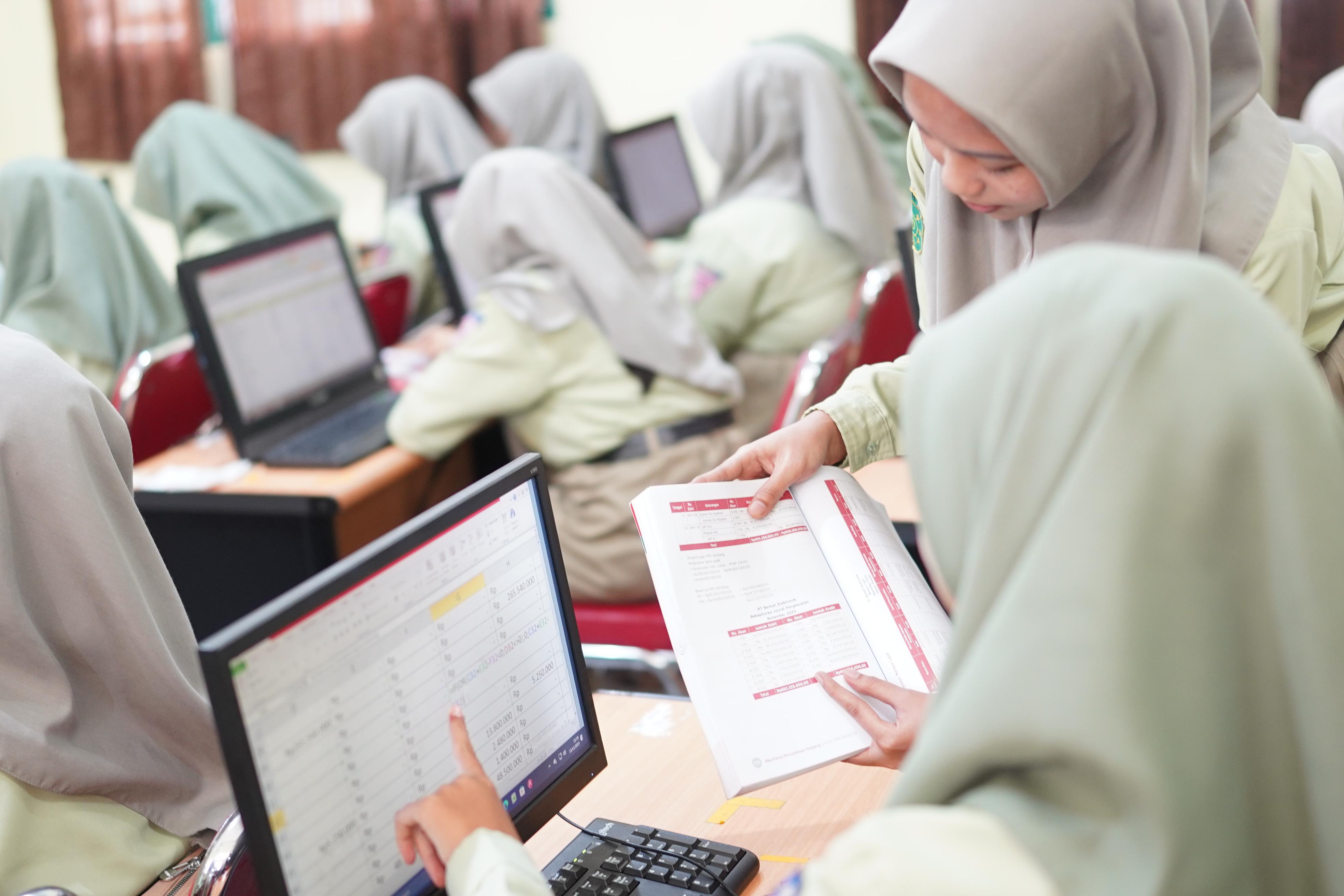 Jurusan Akuntansi SMK Ma&rsquo;arif 9 Kebumen: Pilihan Tepat dengan Prospek Karier Cerah di Masa Depan