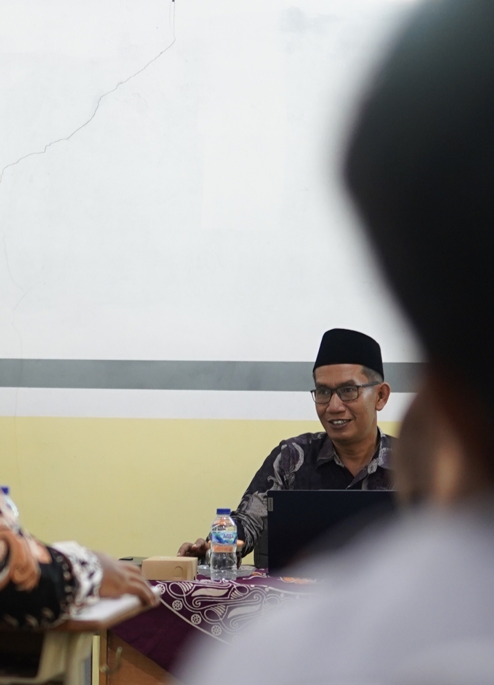 Kepala Sekolah SMK Ma’arif 9 Kebumen Jadi Pemateri “Pembelajaran Mendalam: Strategi Menuju Pendidikan Bermutu untuk Semua” di SMK 28 Petanahan